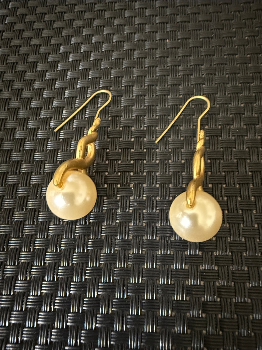 Gold-Tone Pearl Drop Earrings - Elegant Cream Pearl Dangle